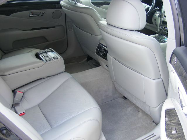 Lexus LS 460 2007 photo 4