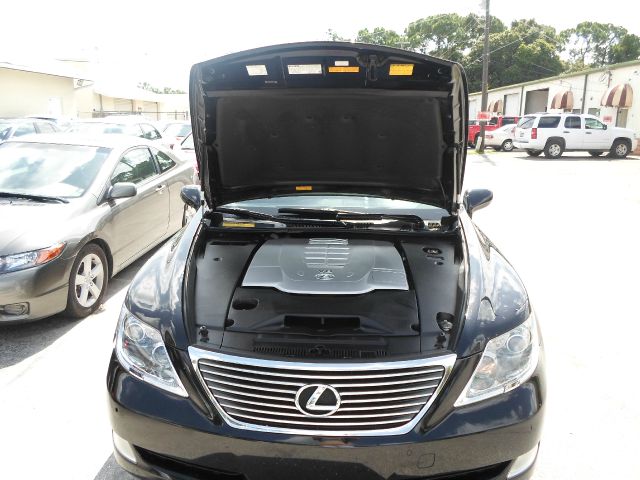 Lexus LS 460 2007 photo 2