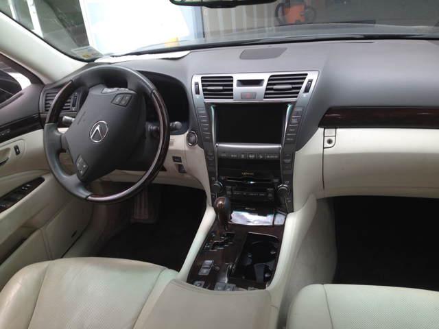 Lexus LS 460 2007 photo 2