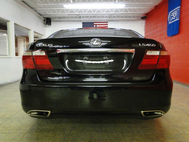 Lexus LS 460 2007 photo 13