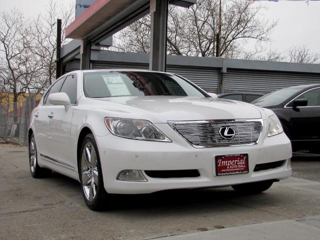 Lexus LS 460 SE Sedan Sedan