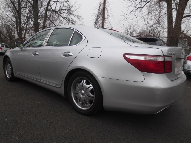 Lexus LS 460 2007 photo 2