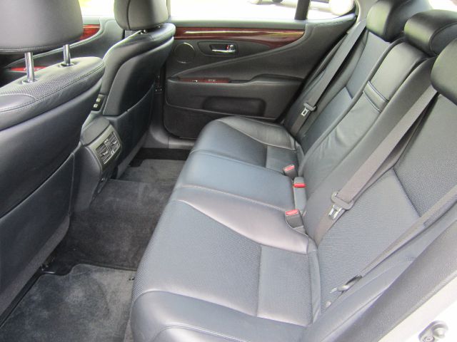 Lexus LS 460 2007 photo 55