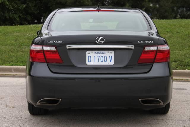 Lexus LS 460 2007 photo 2