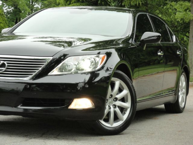 Lexus LS 460 2008 photo 2