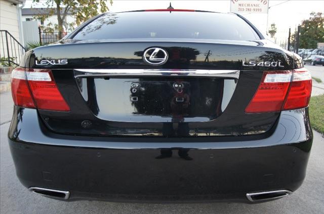 Lexus LS 460 2008 photo 31