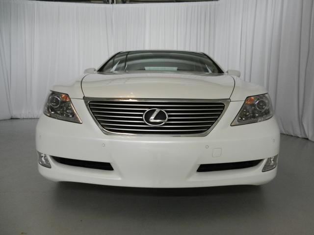 Lexus LS 460 2009 photo 4