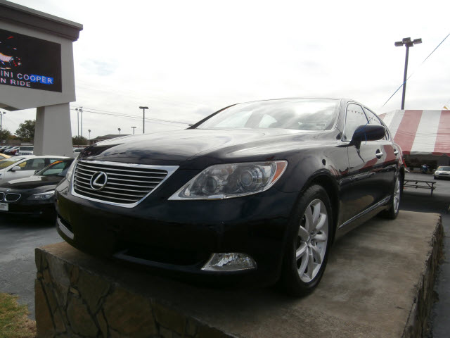 Lexus LS 460 2009 photo 2