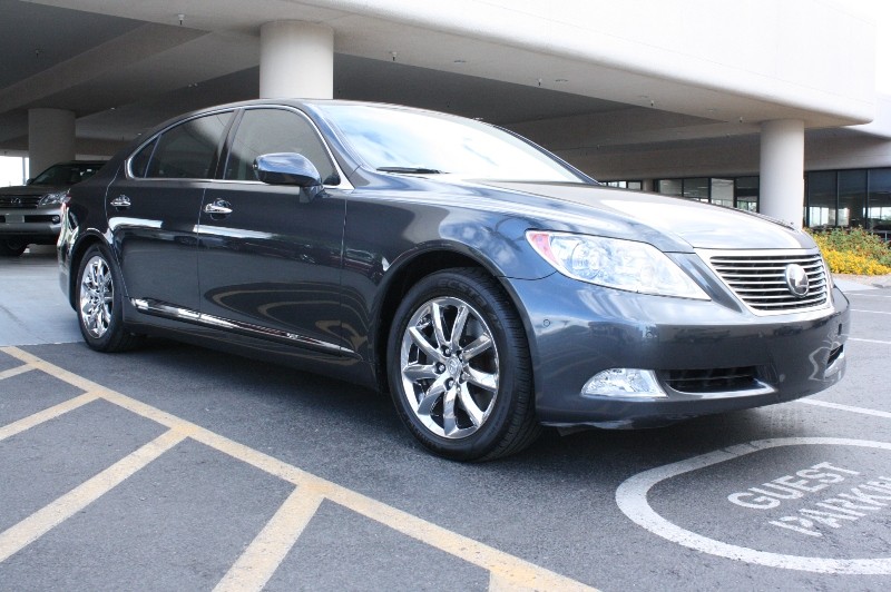 Lexus LS 460 2009 photo 2