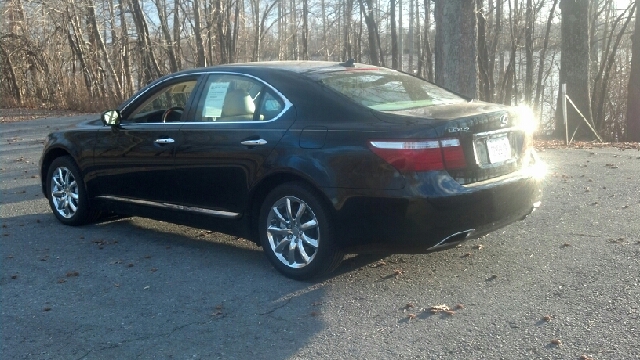 Lexus LS 460 2009 photo 1