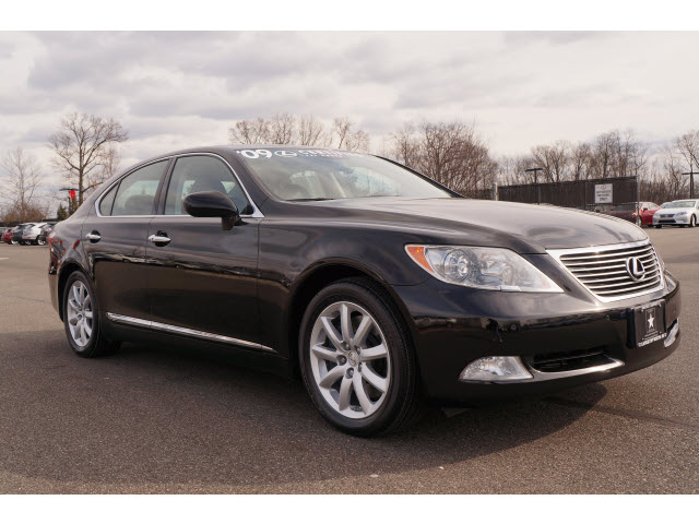 Lexus LS 460 2009 photo 4