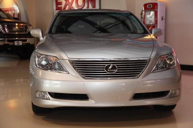 Lexus LS 460 2009 photo 2