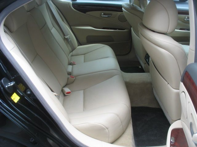 Lexus LS 460 2009 photo 10