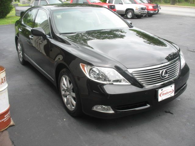 Lexus LS 460 2009 photo 19