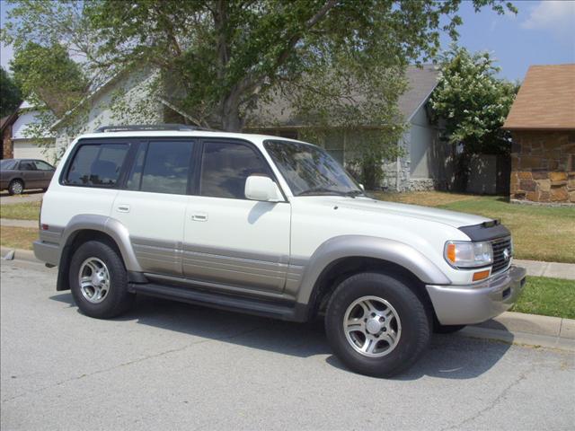 Lexus LX 450 1996 photo 3