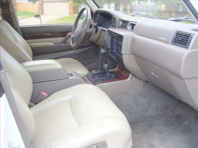 Lexus LX 450 1996 photo 5