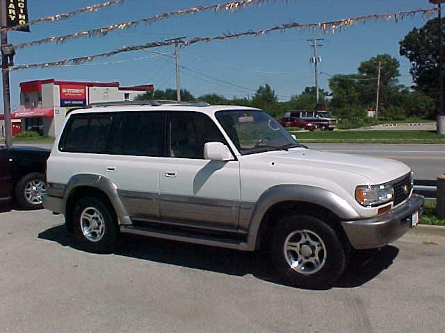 Lexus LX 450 1997 photo 1