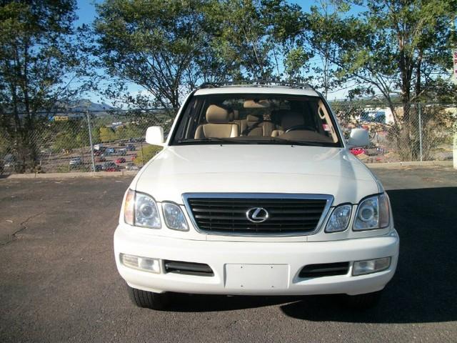 Lexus LX 470 1998 photo 3