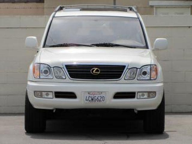 Lexus LX 470 1998 photo 1