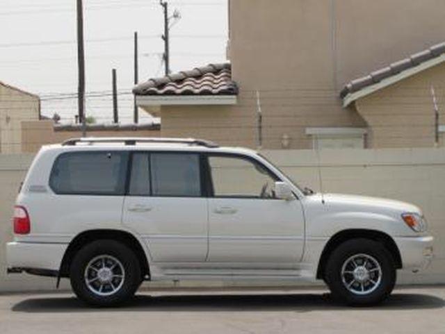 Lexus LX 470 1998 photo 4