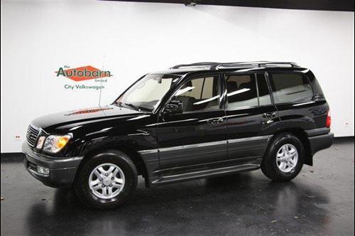 Lexus LX 470 1998 photo 2