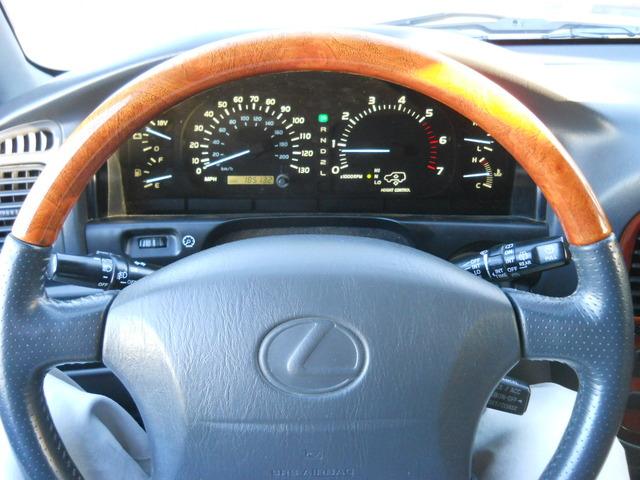 Lexus LX 470 2000 photo 5