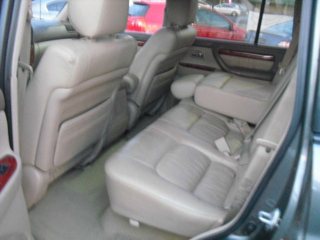 Lexus LX 470 2002 photo 7