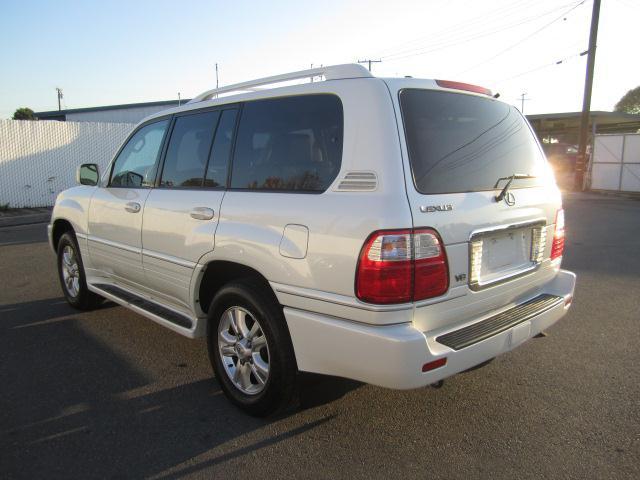 Lexus LX 470 2004 photo 1