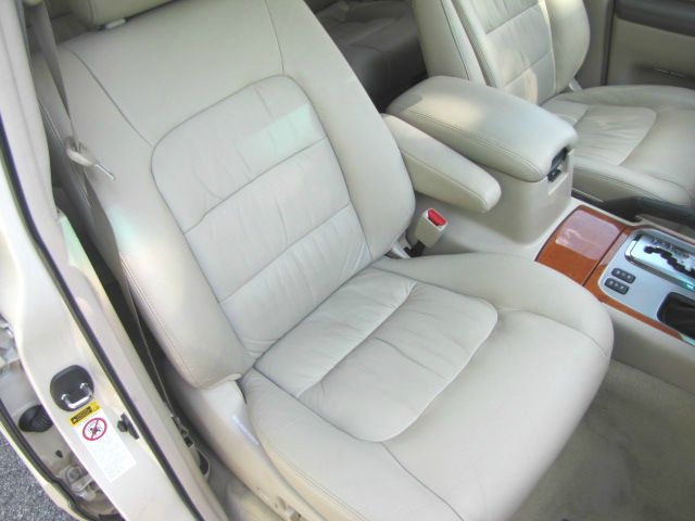 Lexus LX 470 2006 photo 4