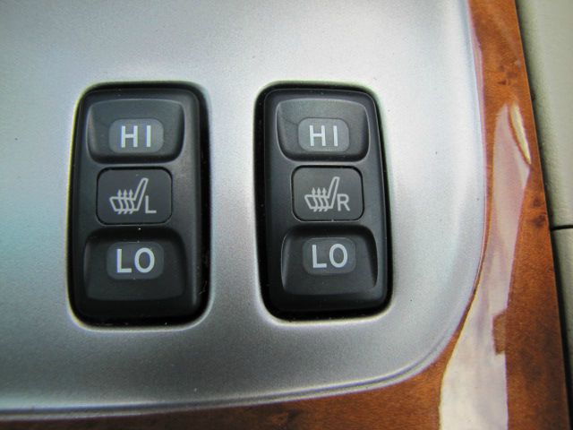 Lexus LX 470 2006 photo 9