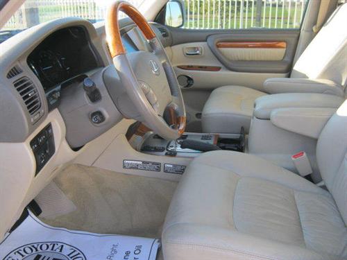 Lexus LX 470 2006 photo 4