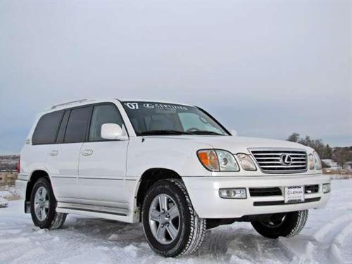 Lexus LX 470 2007 photo 2