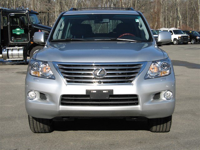 Lexus LX 570 2008 photo 1