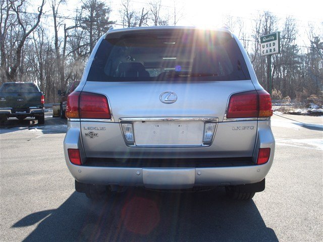 Lexus LX 570 2008 photo 5