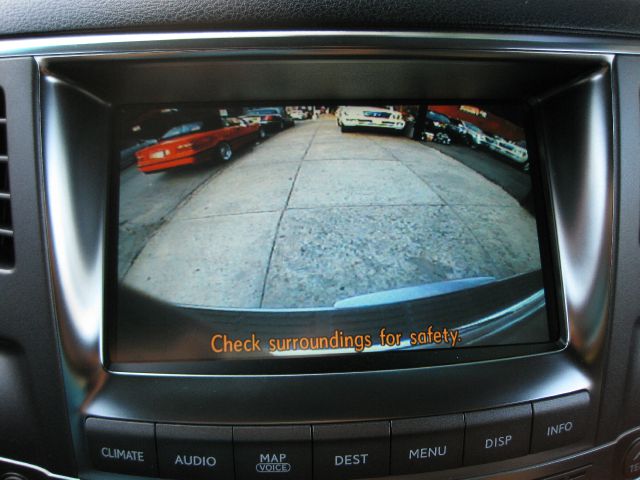 Lexus LX 570 2009 photo 14