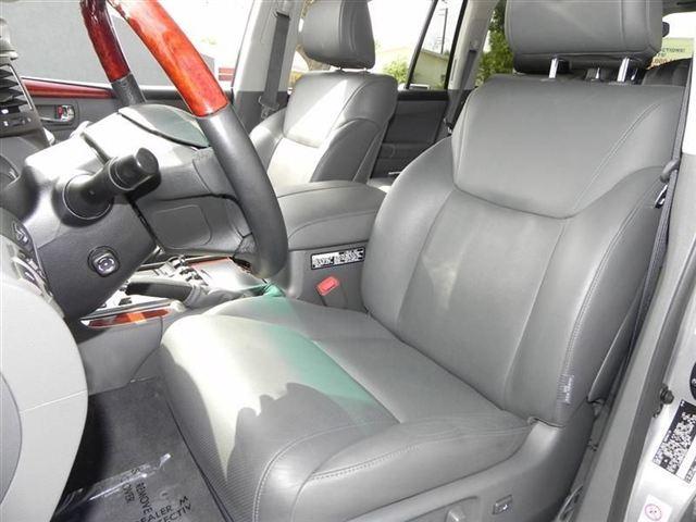 Lexus LX 570 2009 photo 5