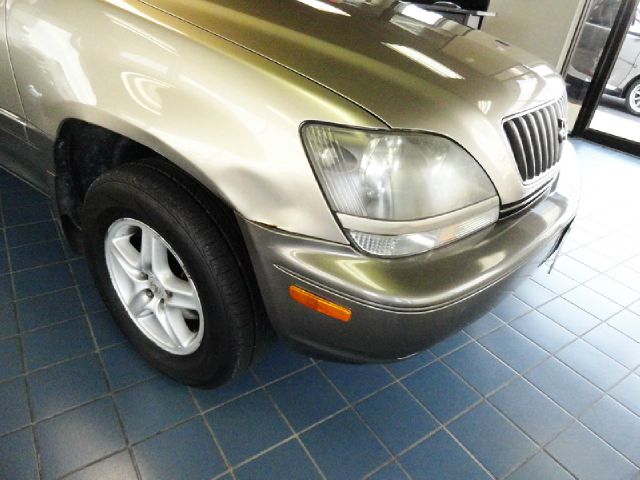 Lexus RX 300 1999 photo 3