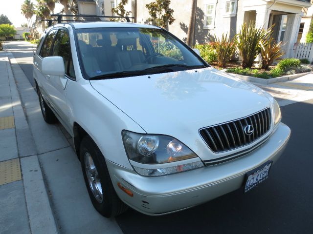 Lexus RX 300 1999 photo 2