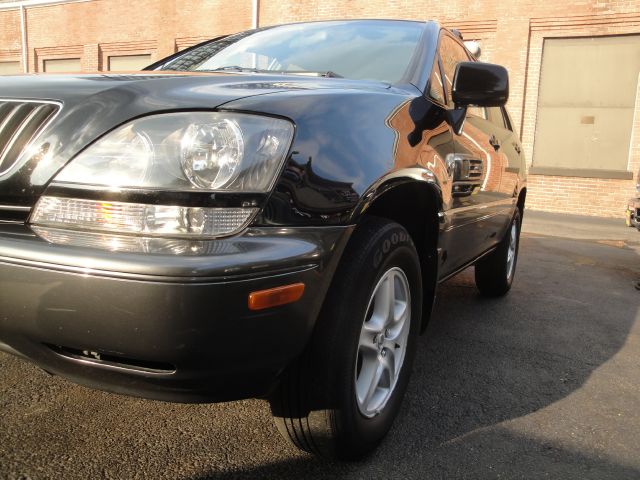 Lexus RX 300 1999 photo 3