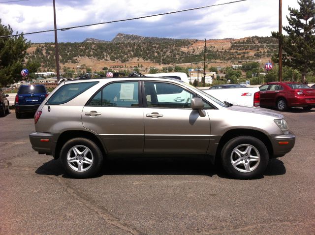 Lexus RX 300 1999 photo 2