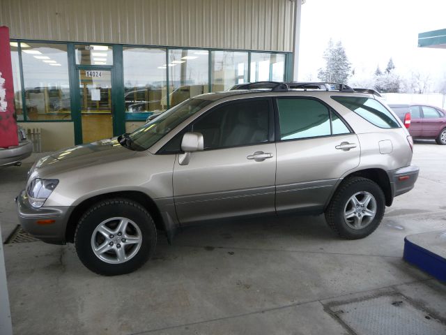 Lexus RX 300 1999 photo 3