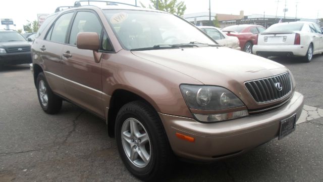 Lexus RX 300 1999 photo 3