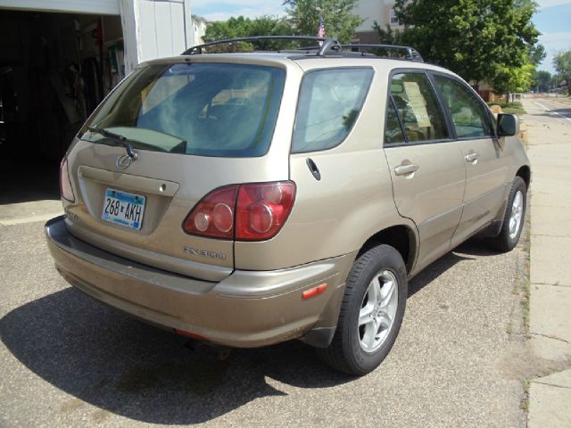 Lexus RX 300 1999 photo 1