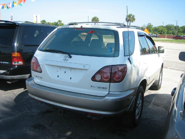 Lexus RX 300 1999 photo 11