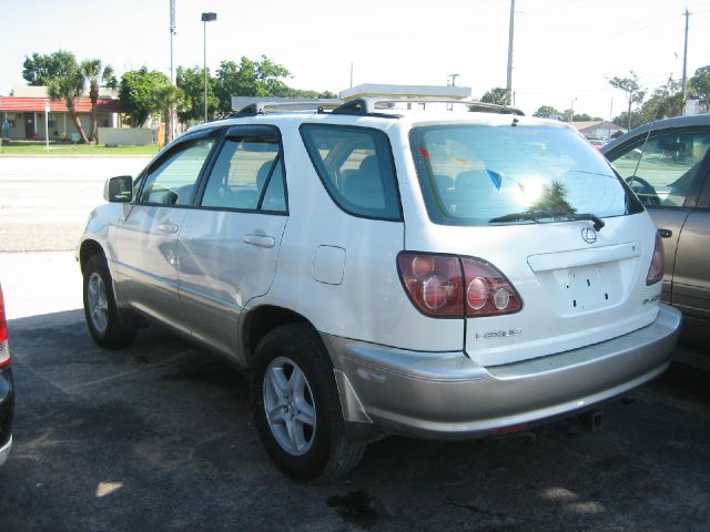 Lexus RX 300 1999 photo 2