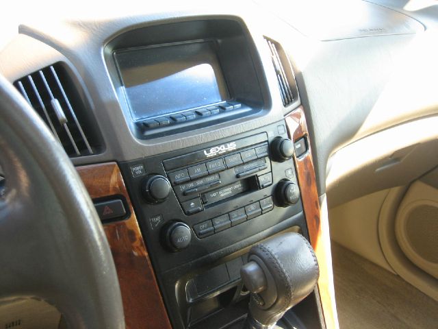 Lexus RX 300 1999 photo 4