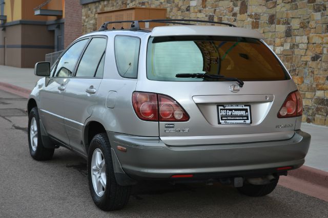 Lexus RX 300 1999 photo 9