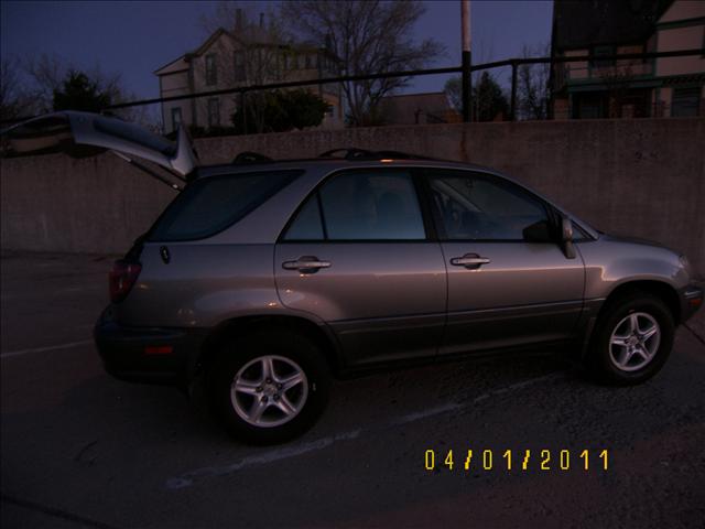 Lexus RX 300 2000 photo 2