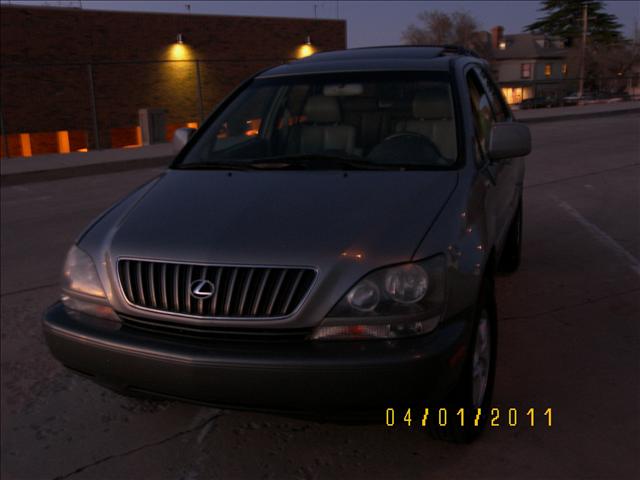 Lexus RX 300 2000 photo 3