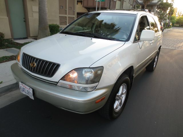 Lexus RX 300 2000 photo 2